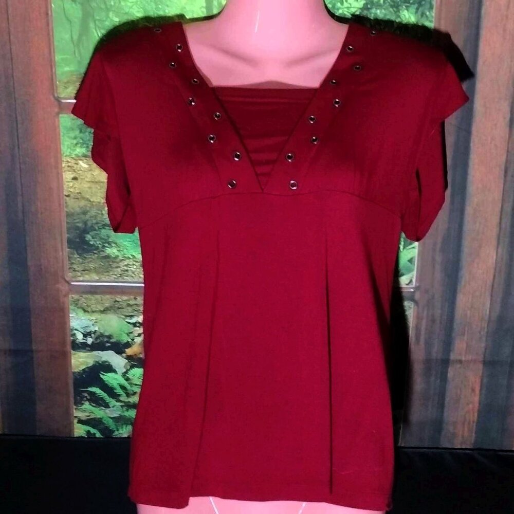 Nearly New Size Large - Hillard & Hanson Red Short Sleeve Top
